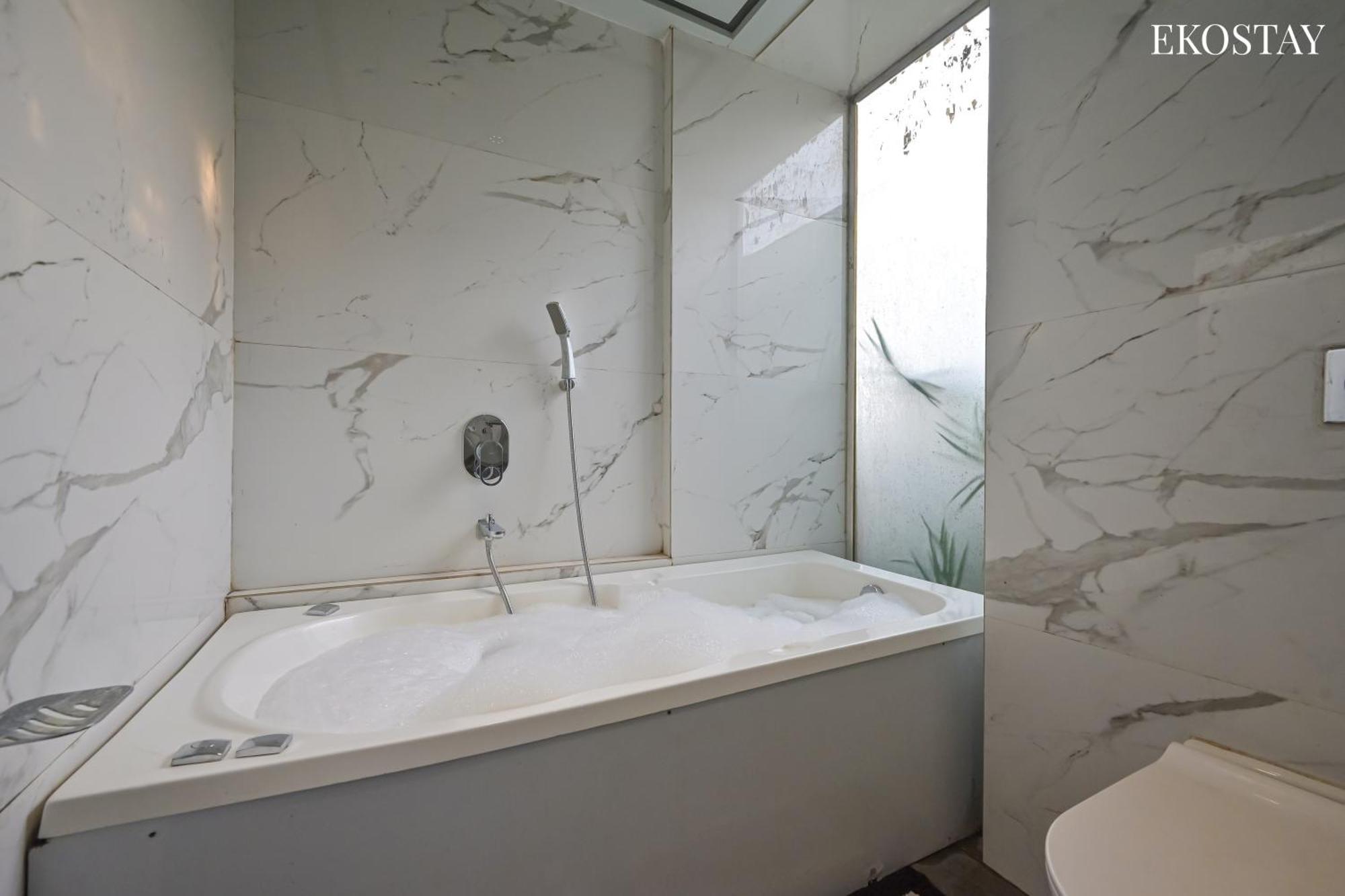 Ekostay Gold - Peninsula Villa Lonavla Zewnętrze zdjęcie